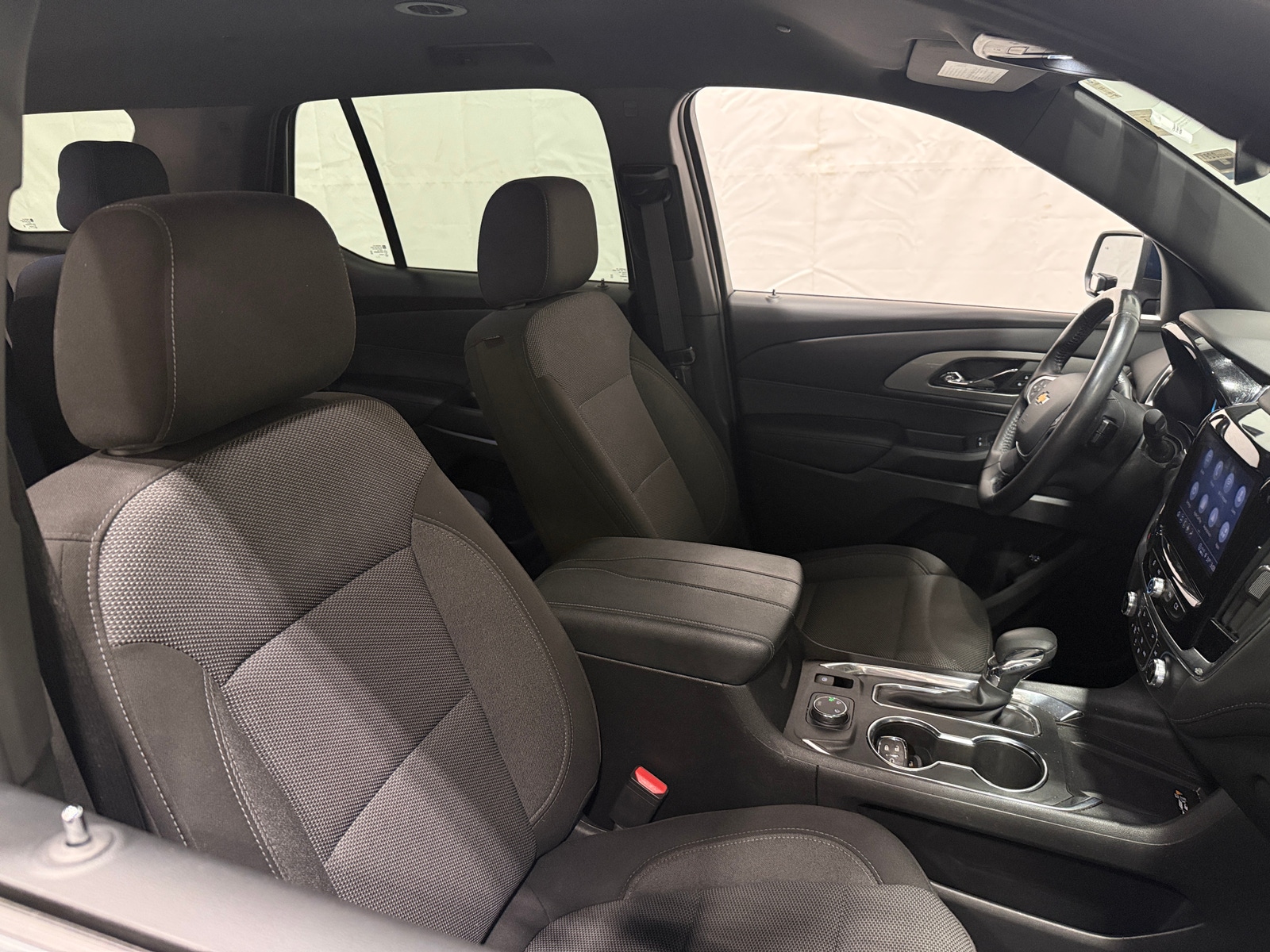 Thumbnail: 2022 Chevrolet Traverse - 2