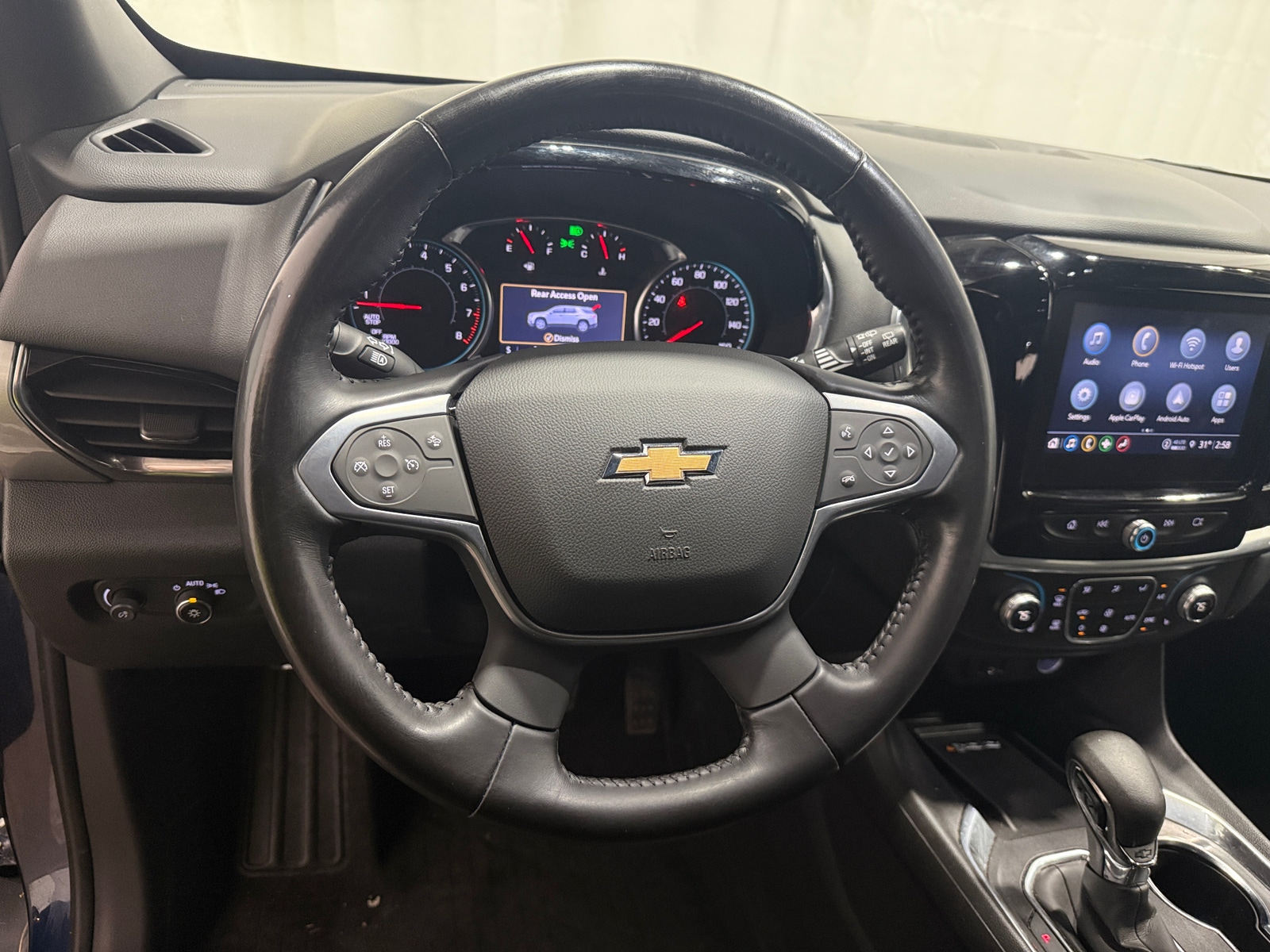 Thumbnail: 2022 Chevrolet Traverse - 5