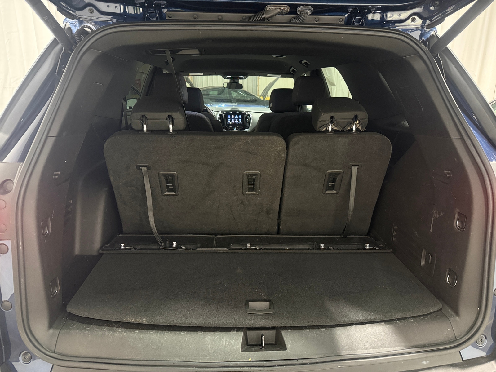 Thumbnail: 2022 Chevrolet Traverse - 7