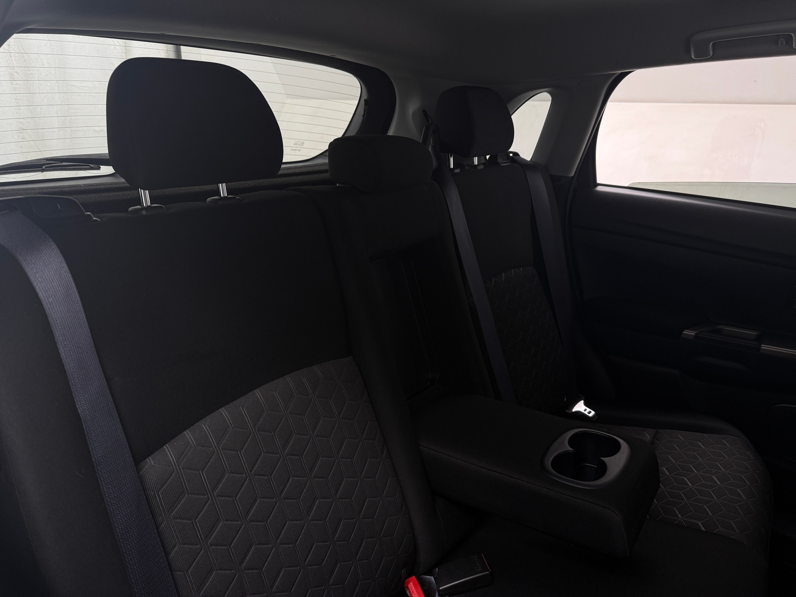 Thumbnail: 2020 Mitsubishi Outlander Sport - 6