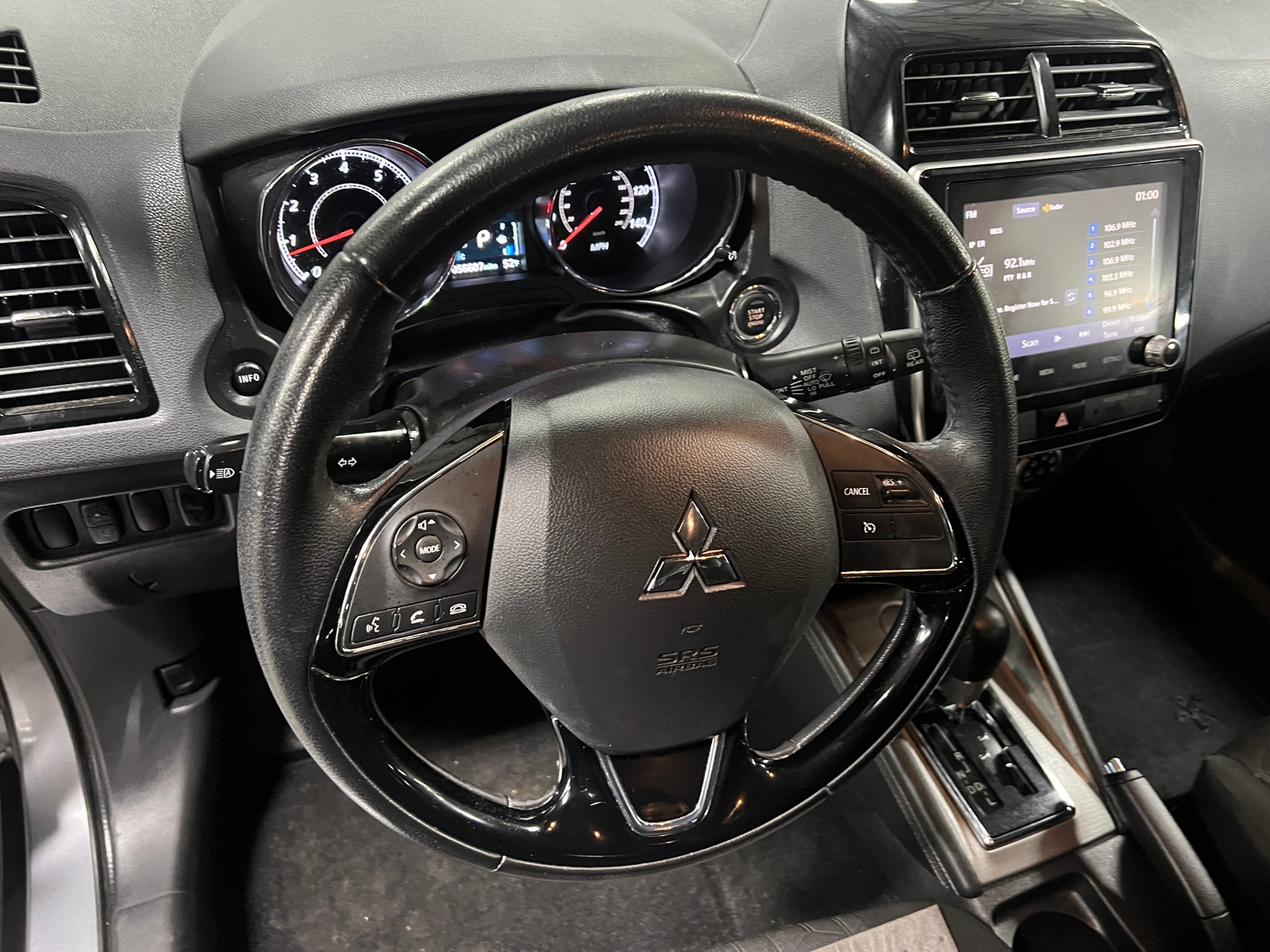 Thumbnail: 2020 Mitsubishi Outlander Sport - 5