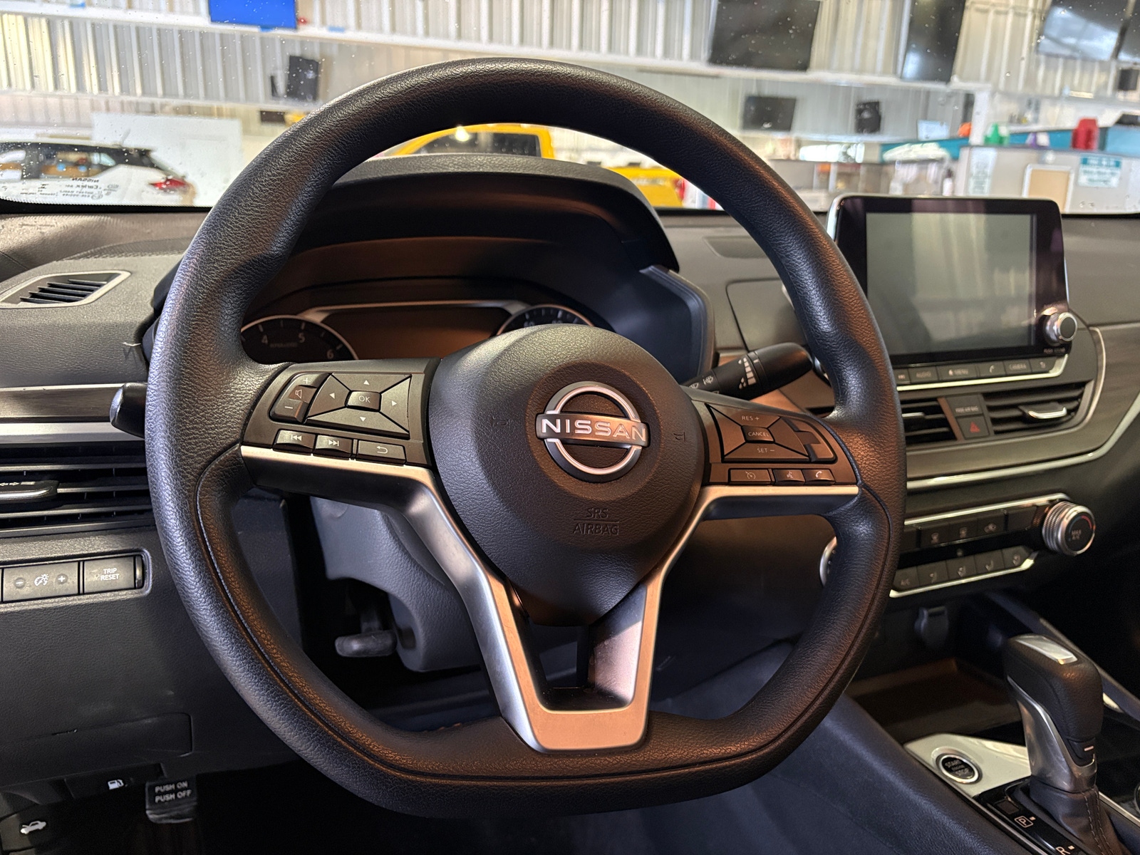 Thumbnail: 2024 Nissan Altima - 5