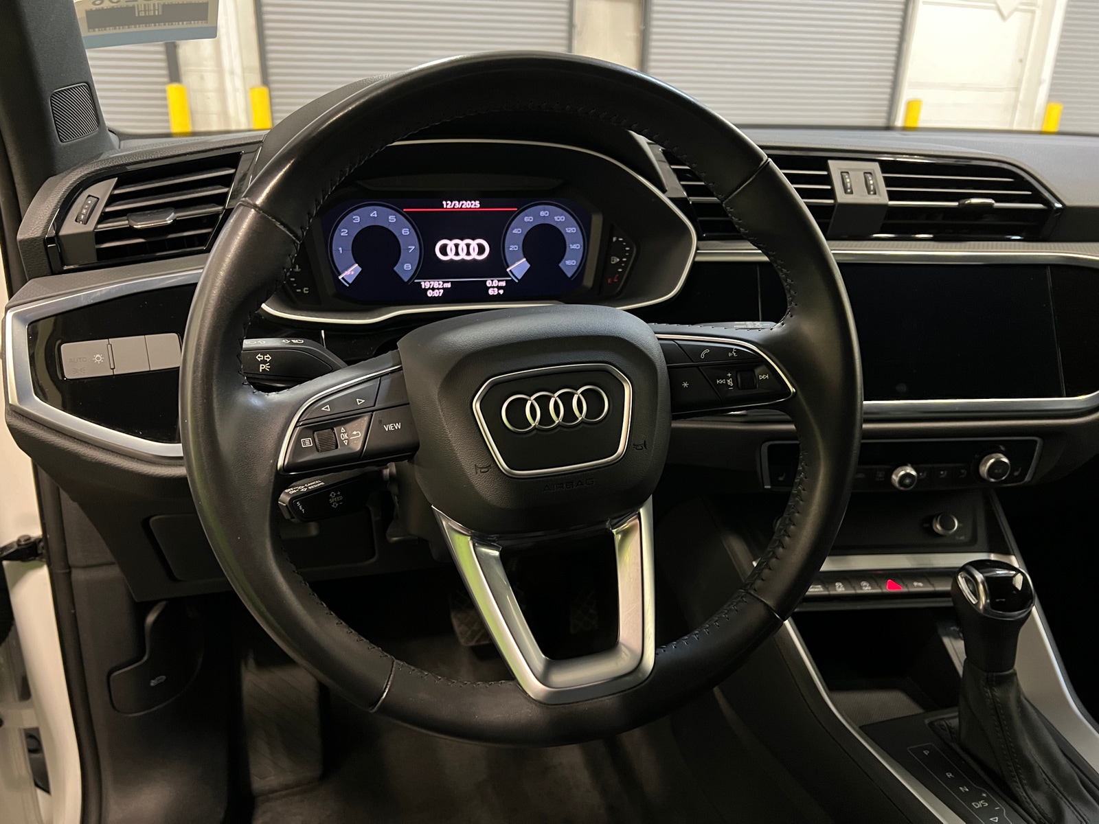 Thumbnail: 2020 Audi Q3 - 4