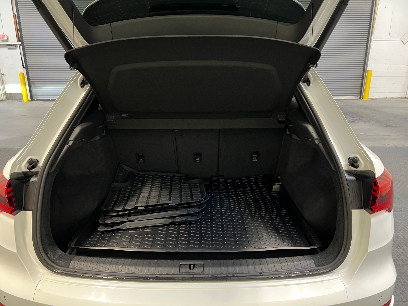 Thumbnail: 2020 Audi Q3 - 6