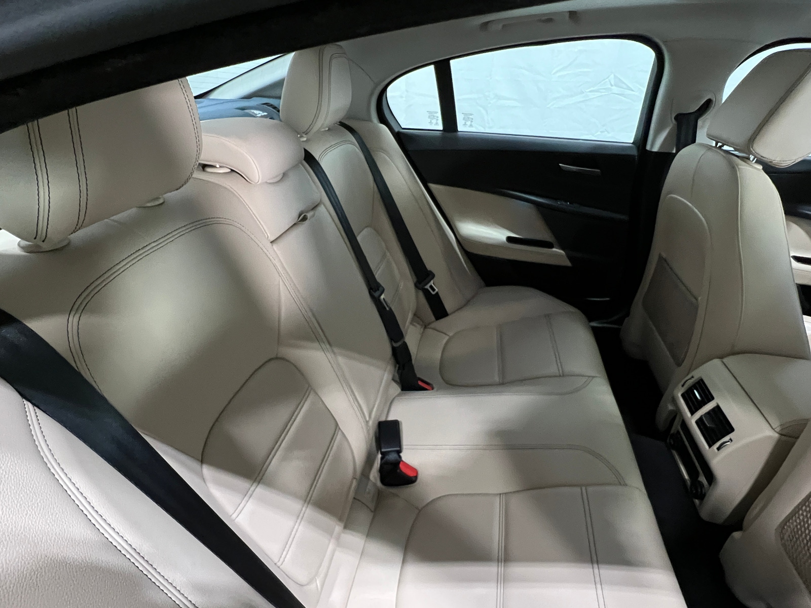 Thumbnail: 2018 Jaguar XE - 5