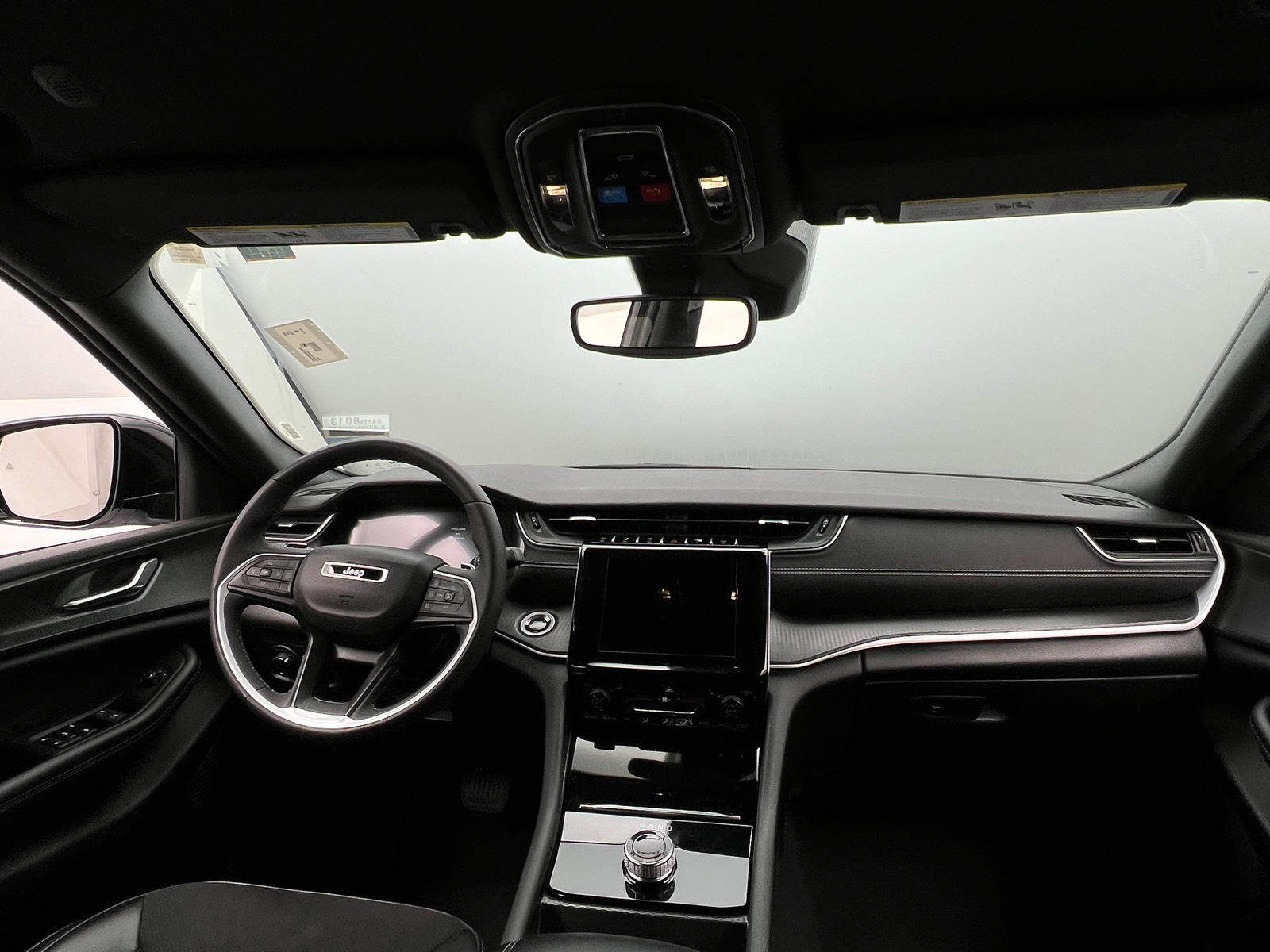 Thumbnail: 2024 Jeep Grand Cherokee L - 2