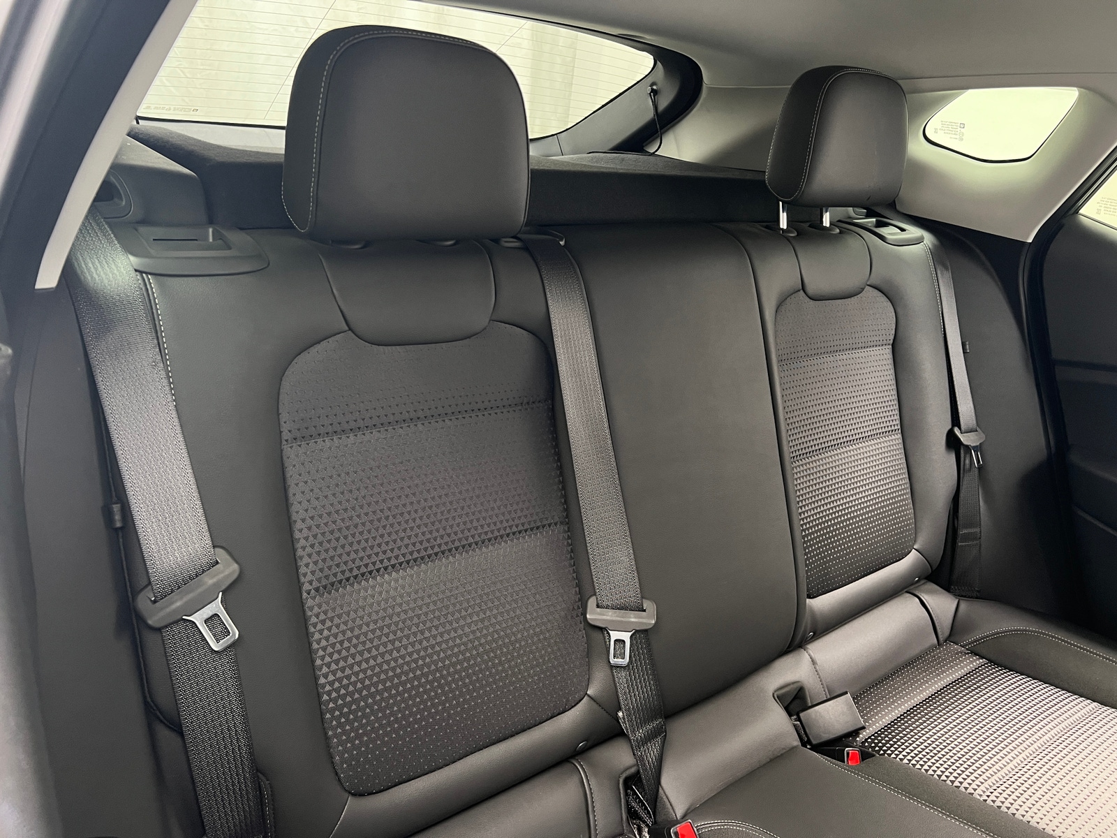 Thumbnail: 2025 Chevrolet Trax - 6