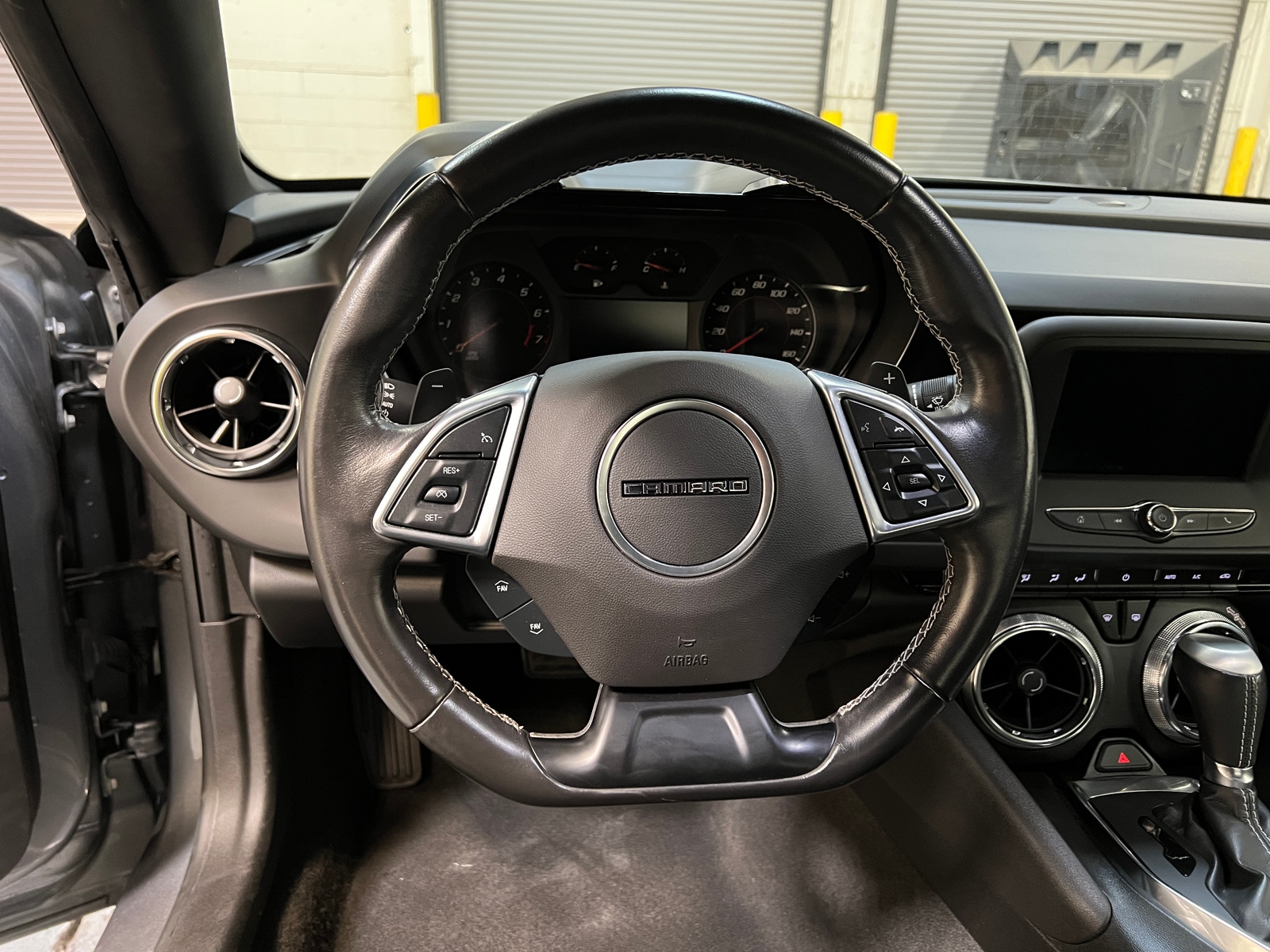 Thumbnail: 2022 Chevrolet Camaro - 4