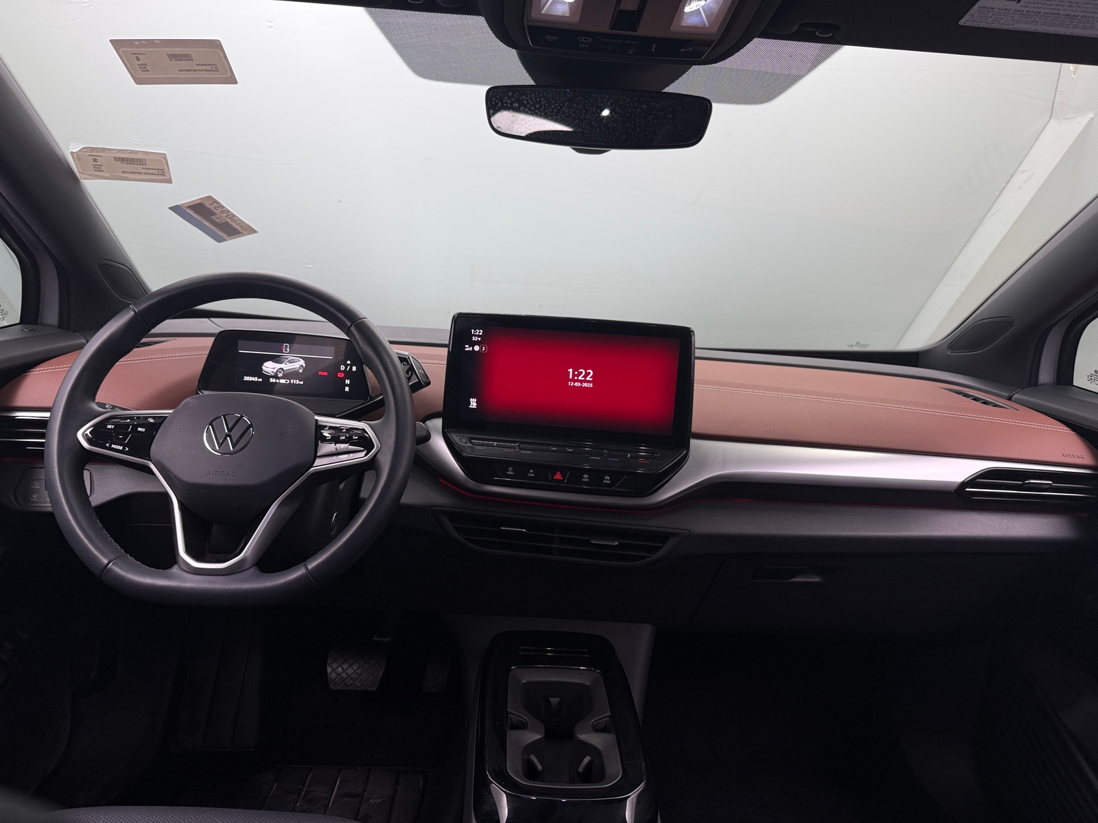 Thumbnail: 2022 Volkswagen ID.4 - 2