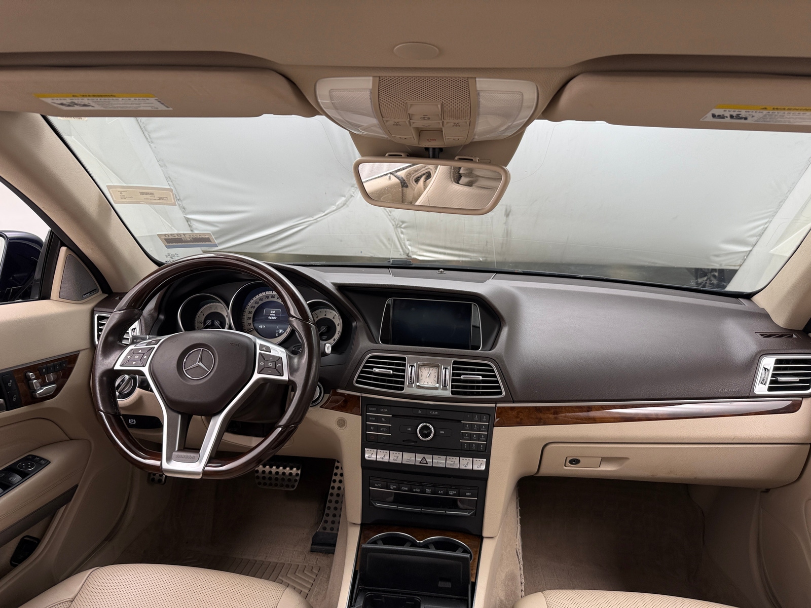 Thumbnail: 2016 Mercedes-Benz E-Class - 2