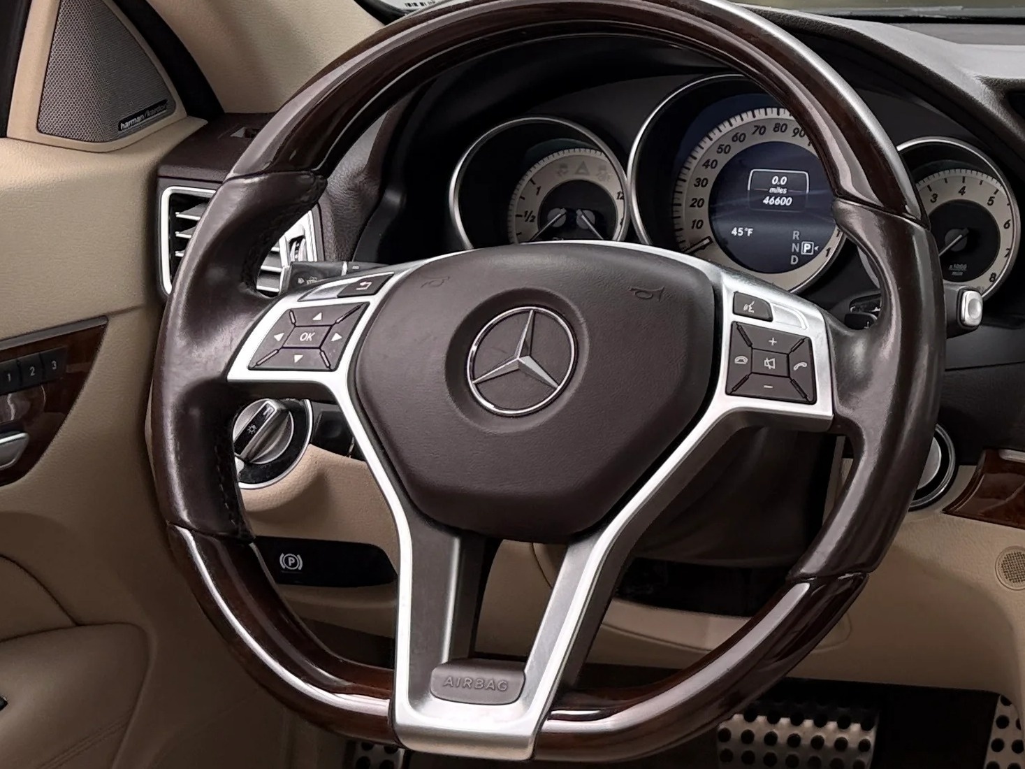 Thumbnail: 2016 Mercedes-Benz E-Class - 4