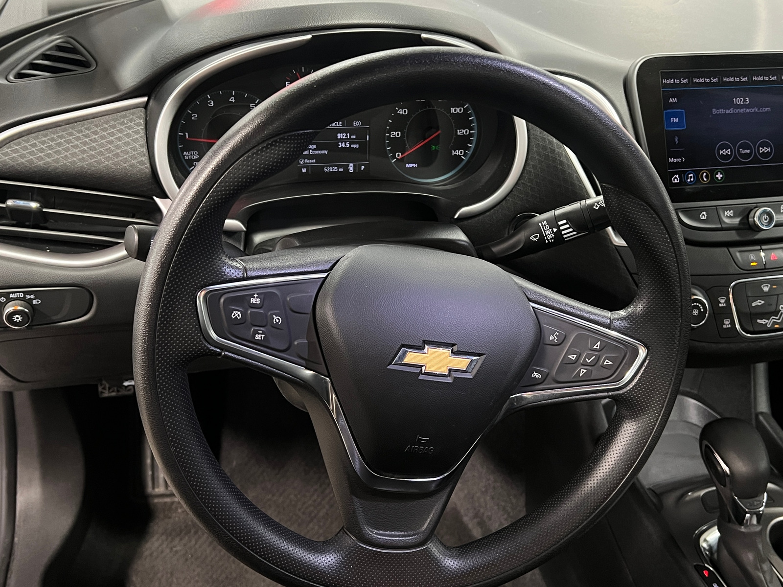 Thumbnail: 2021 Chevrolet Malibu - 5