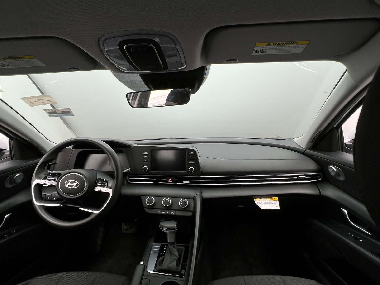 Thumbnail: 2025 Hyundai Elantra - 3