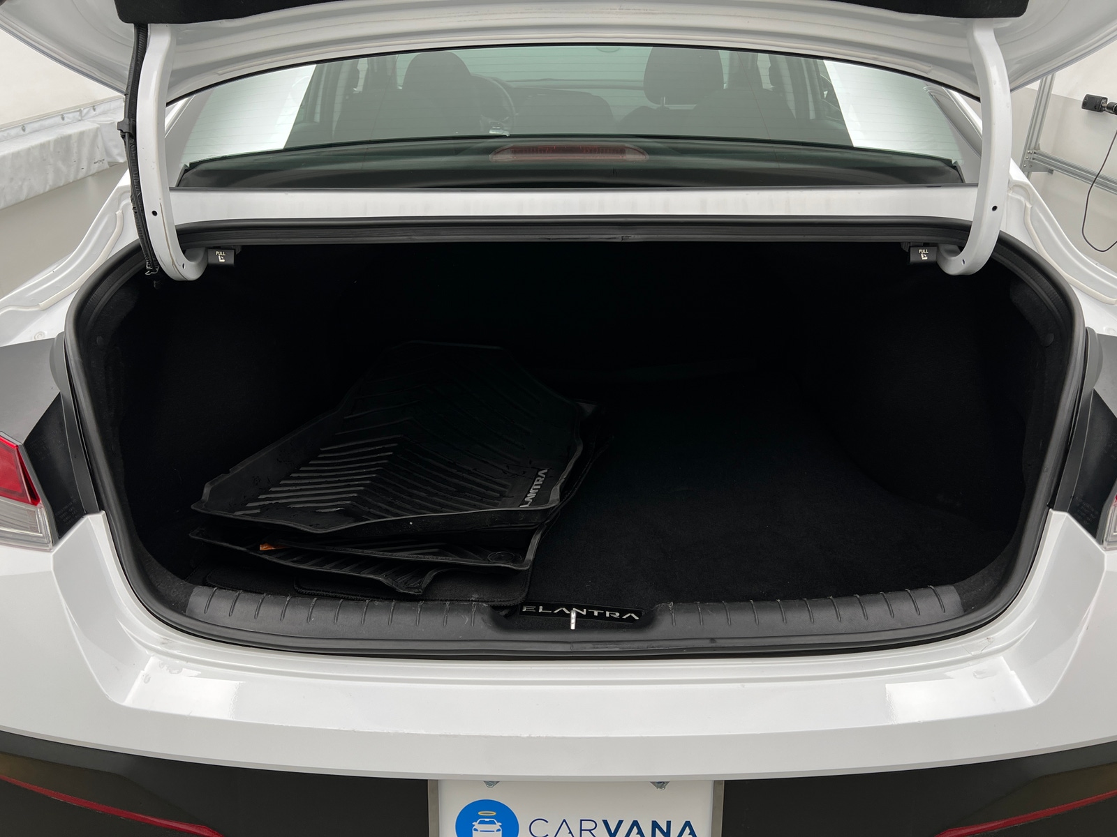 Thumbnail: 2025 Hyundai Elantra - 7