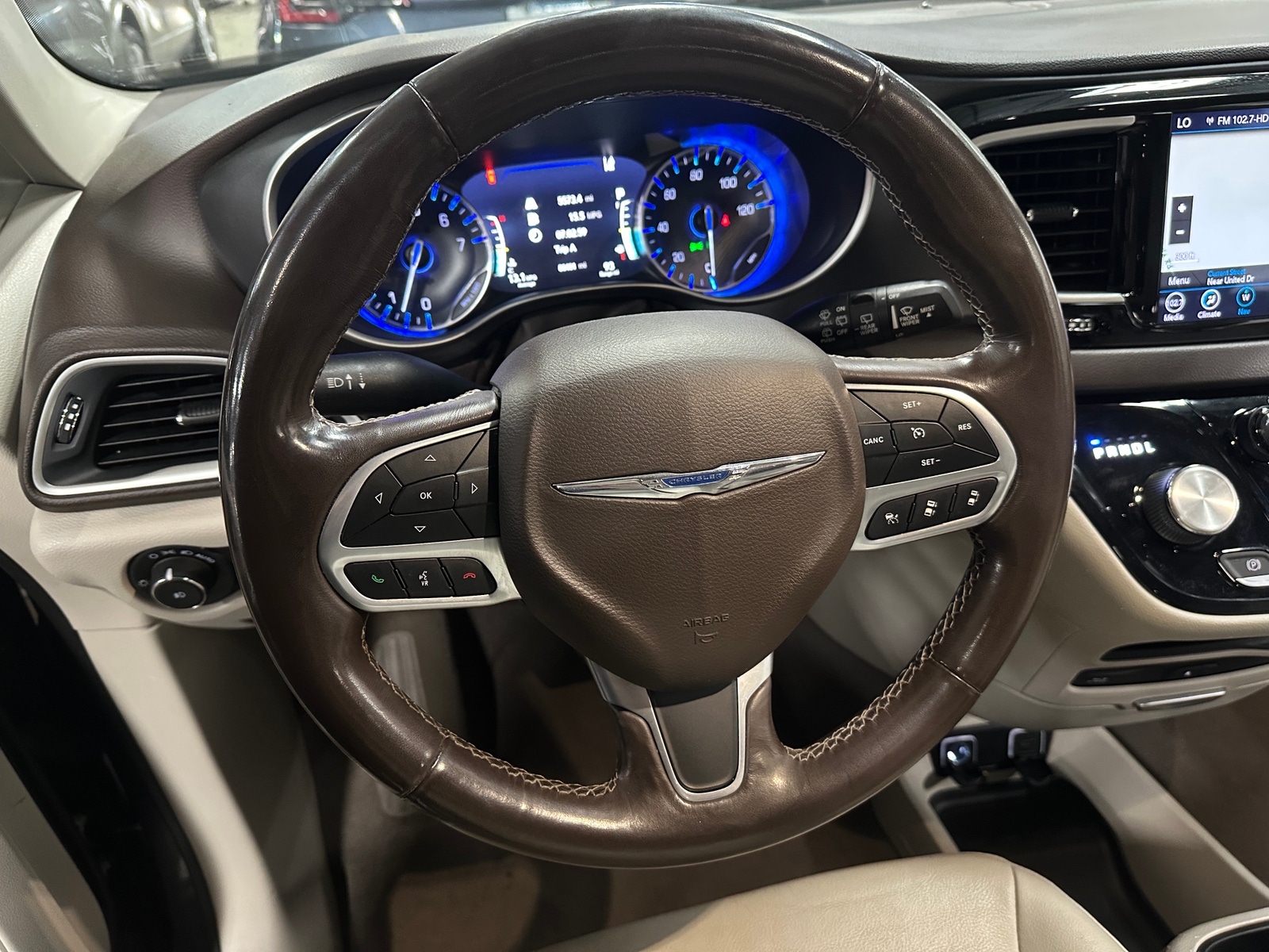 Thumbnail: 2020 Chrysler Pacifica - 4