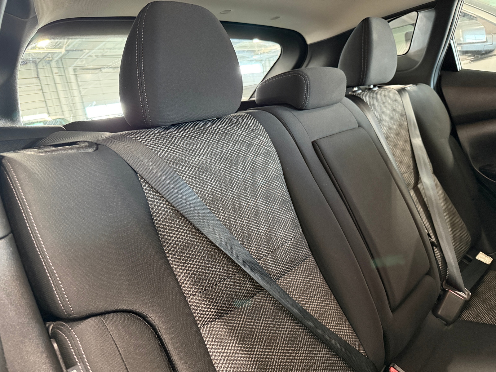 Thumbnail: 2020 Nissan Rogue Sport - 6