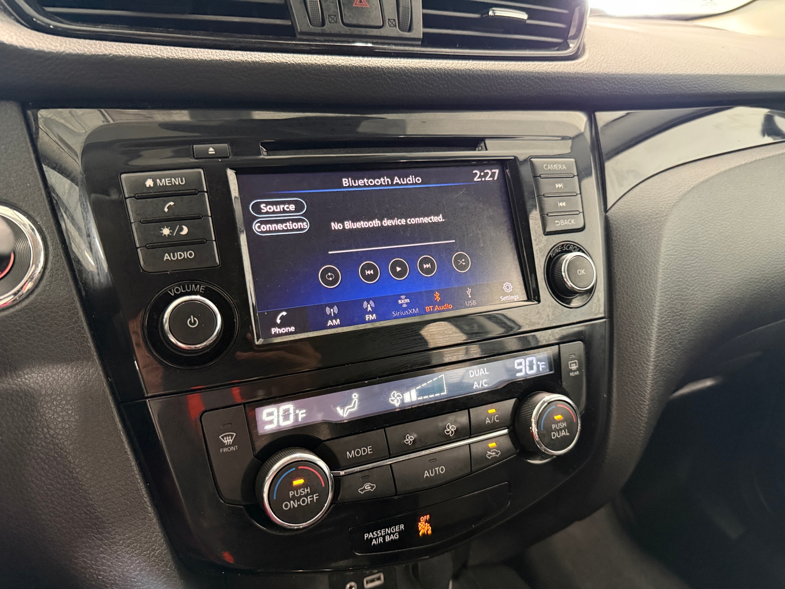 Thumbnail: 2020 Nissan Rogue Sport - 4