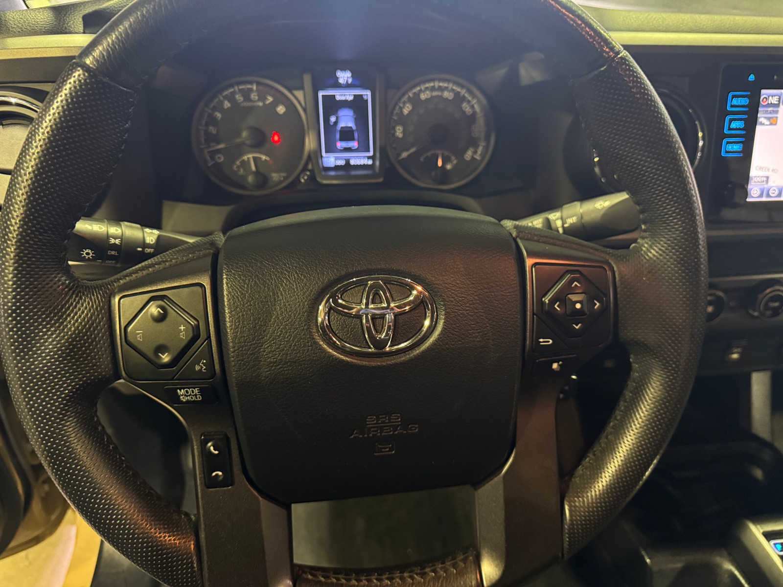 Thumbnail: 2017 Toyota Tacoma - 5