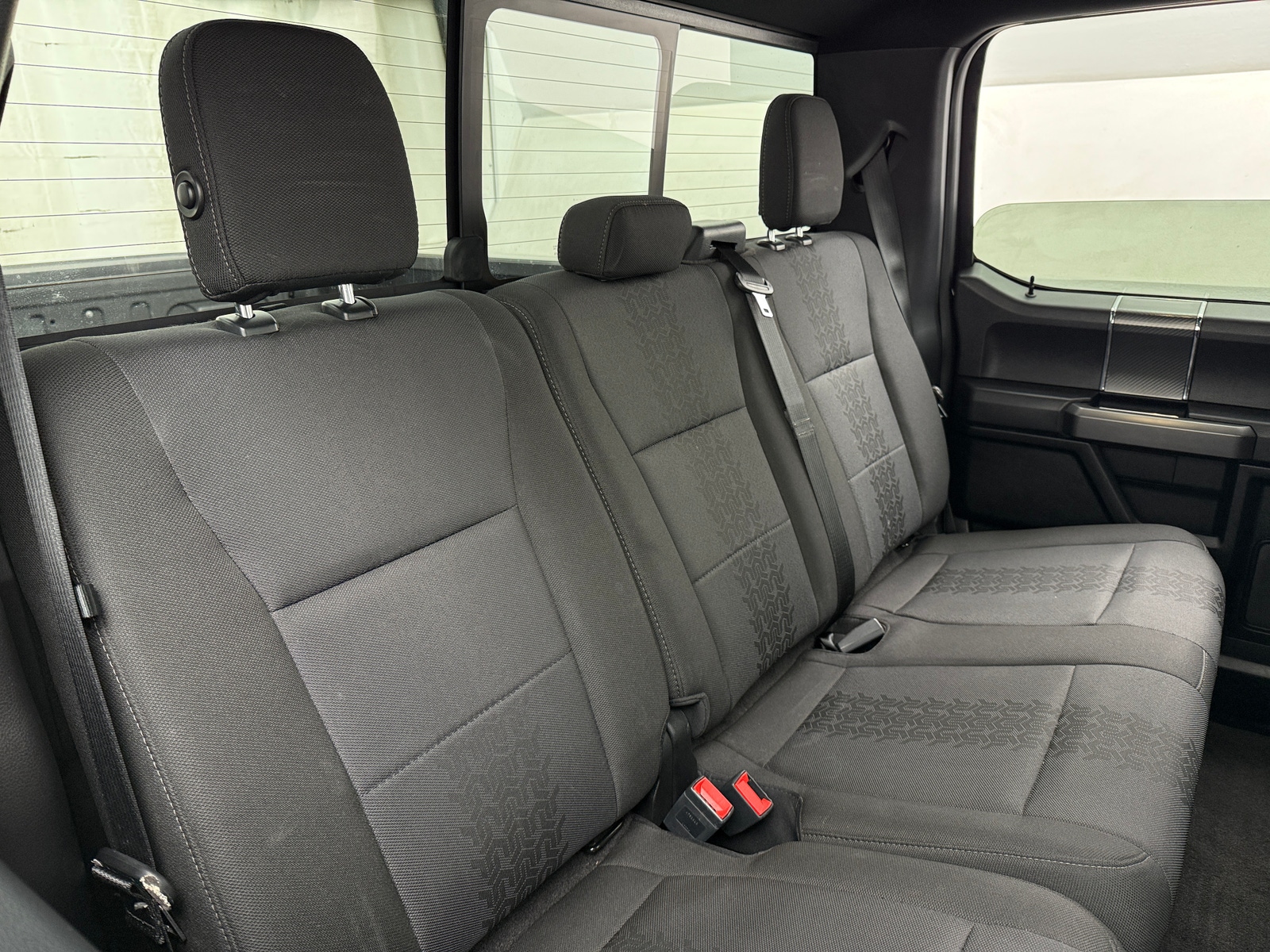 Thumbnail: 2019 Ford Econoline - 6