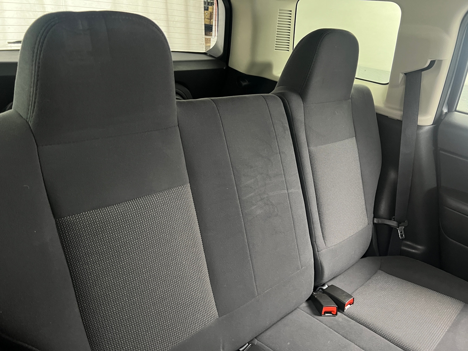 Thumbnail: 2012 Jeep Patriot - 6