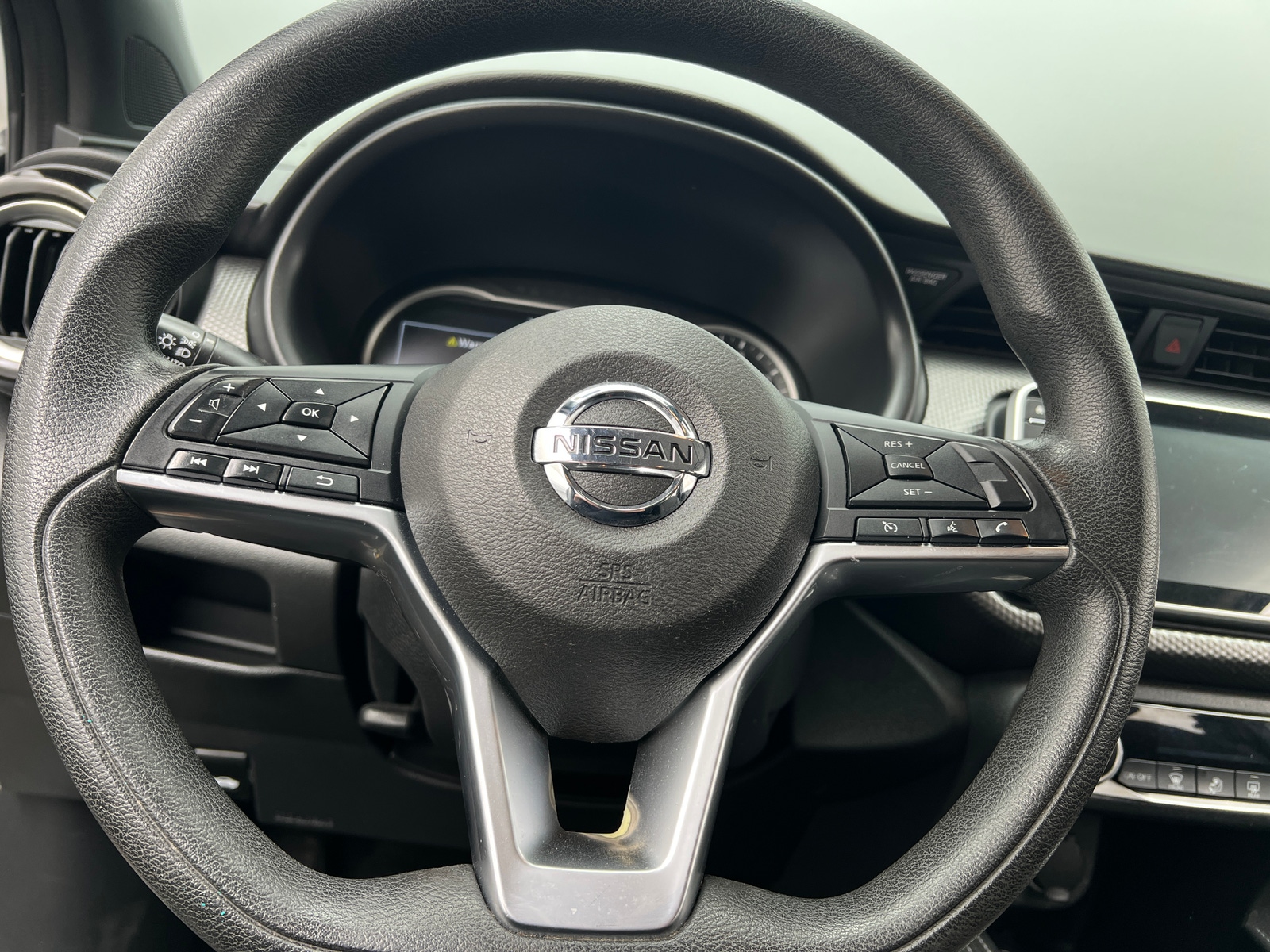 Thumbnail: 2020 Nissan Kicks - 5