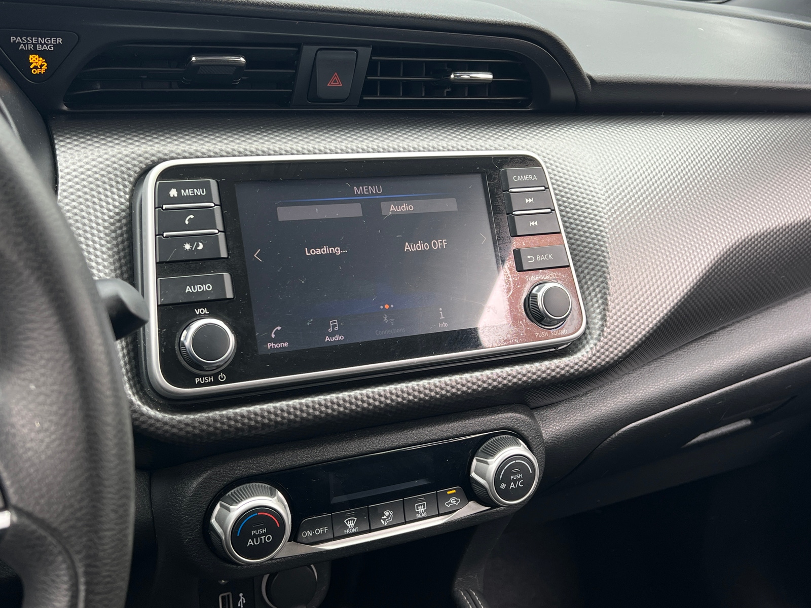 Thumbnail: 2020 Nissan Kicks - 4