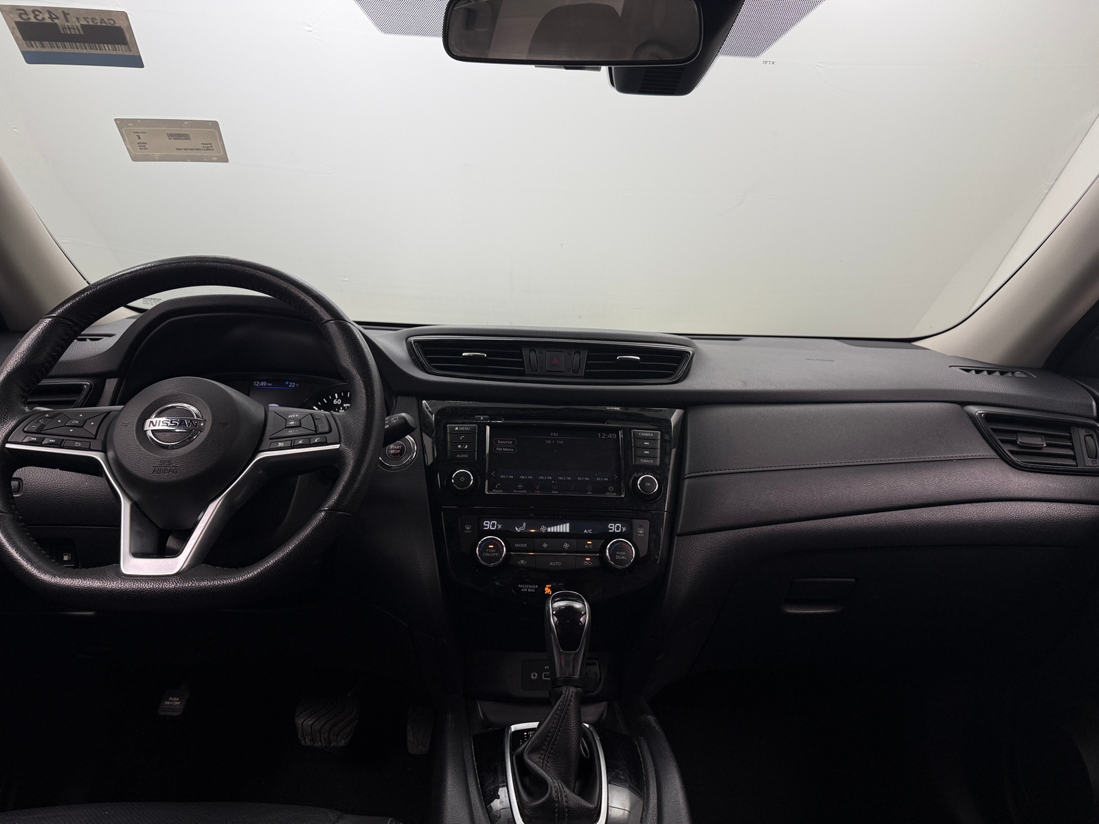 Thumbnail: 2019 Nissan Rogue - 3