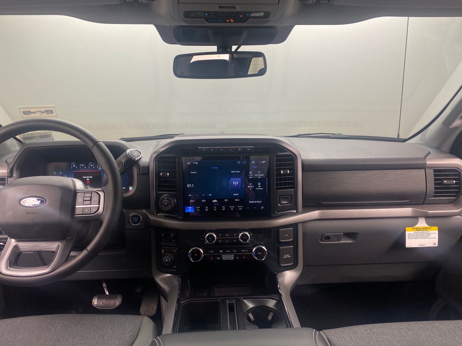 Thumbnail: 2024 Ford Econoline - 3