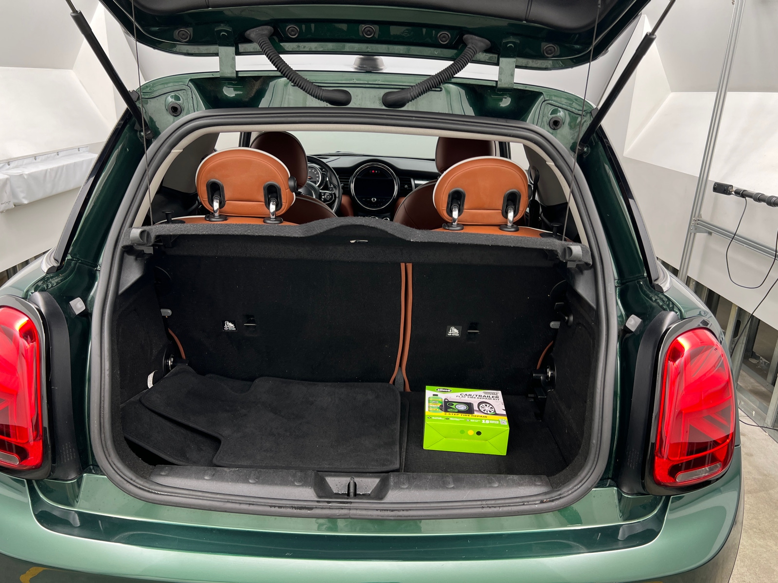 Thumbnail: 2019 MINI Cooper Hardtop - 6