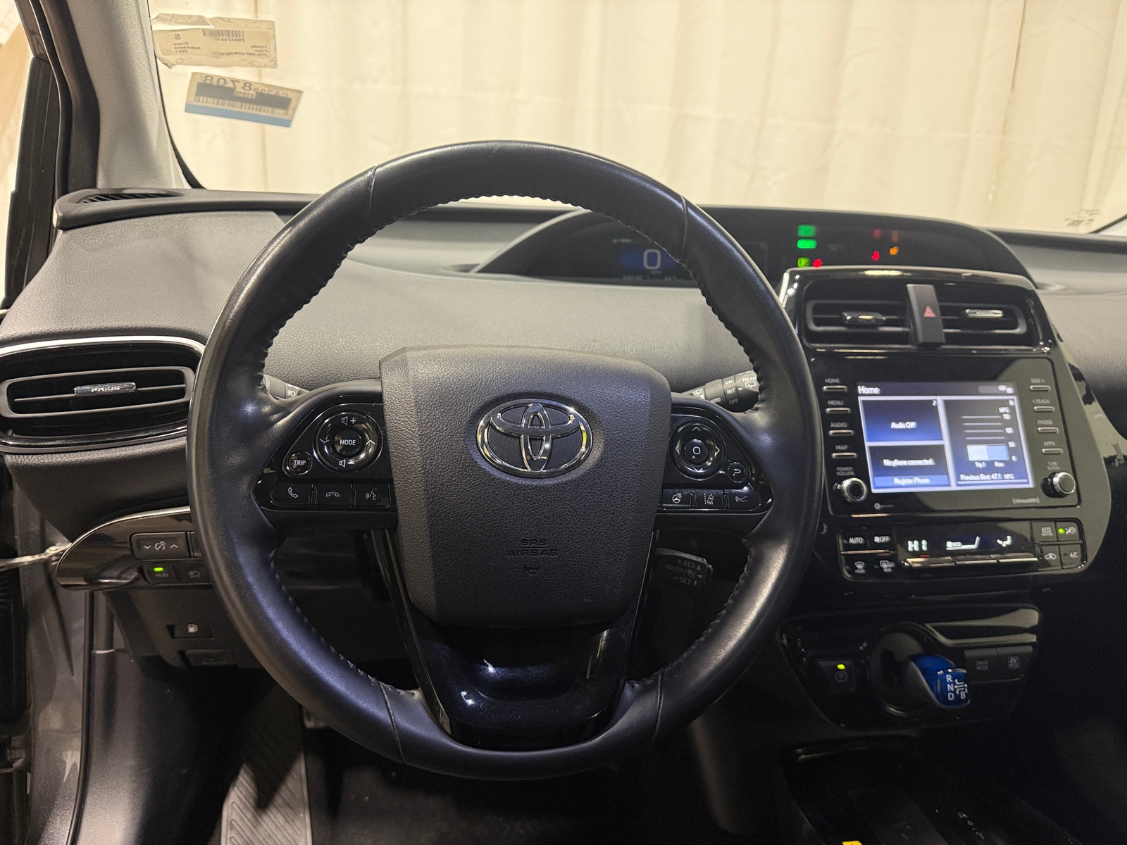 Thumbnail: 2021 Toyota Prius - 4