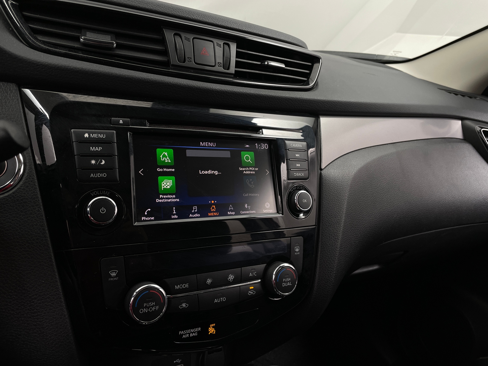 Thumbnail: 2020 Nissan Rogue Sport - 3