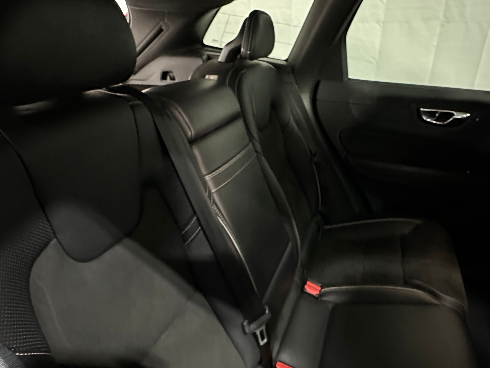 Thumbnail: 2019 Volvo XC60 - 5