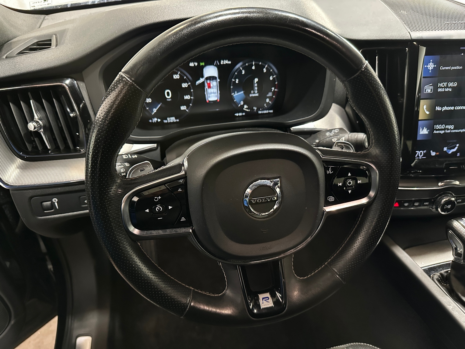 Thumbnail: 2019 Volvo XC60 - 4