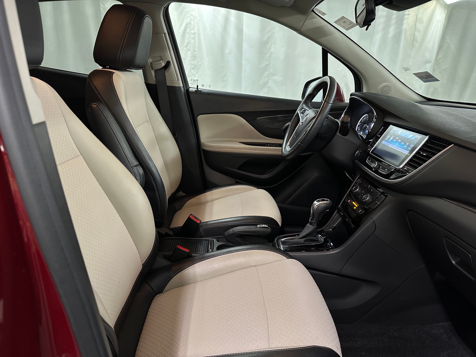 Thumbnail: 2021 Buick Encore - 2