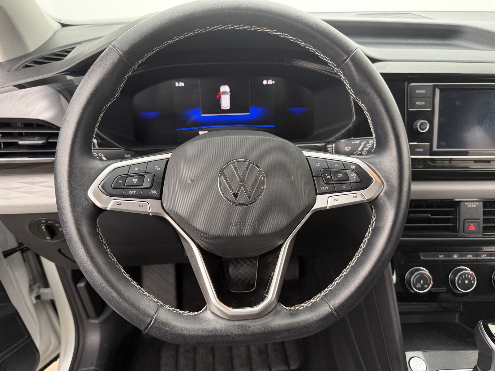 Thumbnail: 2024 Volkswagen Taos - 5