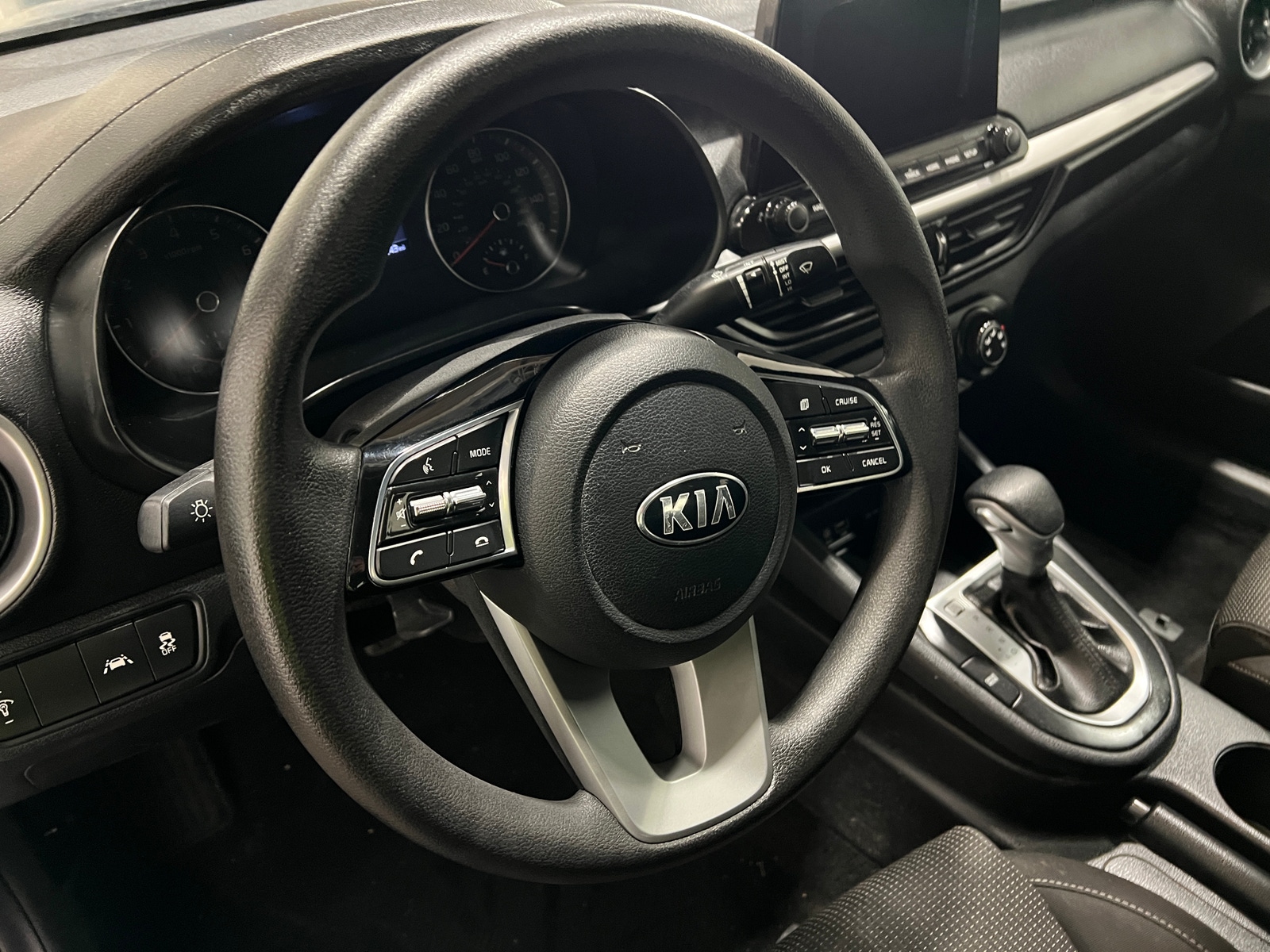 Thumbnail: 2020 Kia Forte - 5