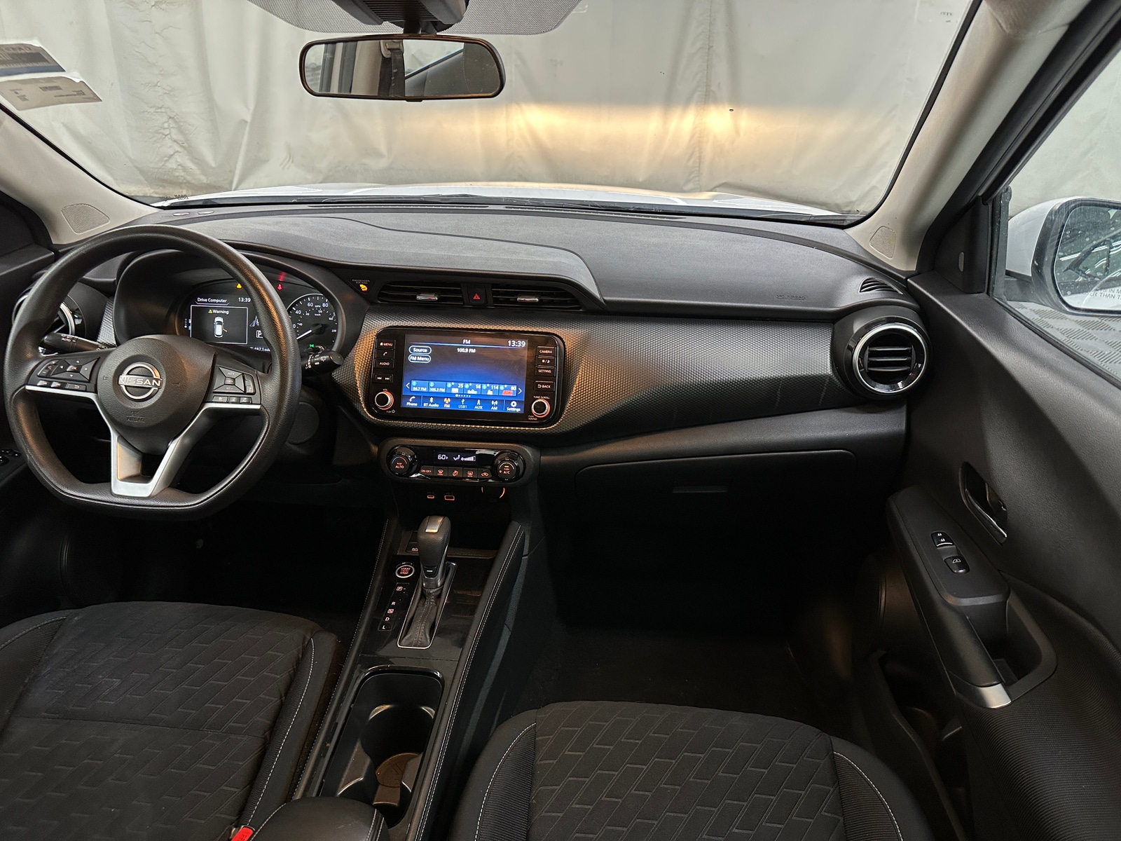 Thumbnail: 2022 Nissan Kicks - 3