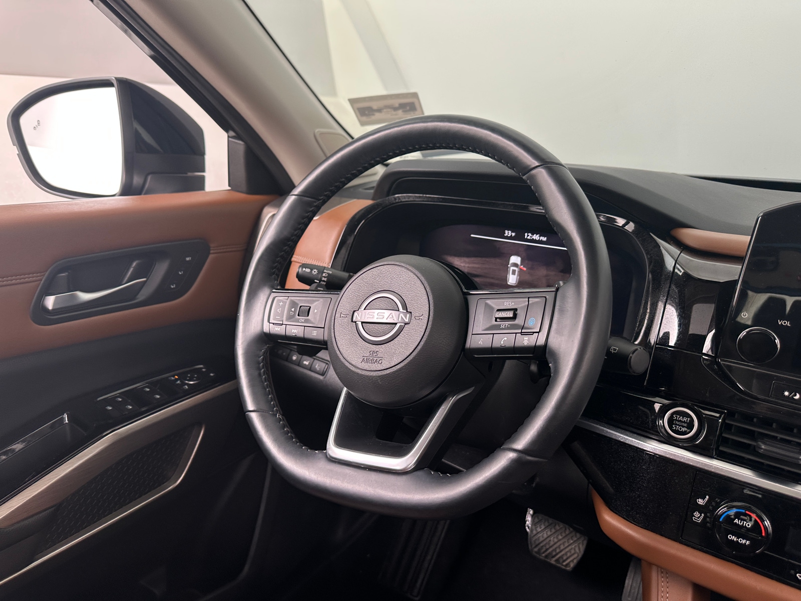 Thumbnail: 2023 Nissan Pathfinder - 4