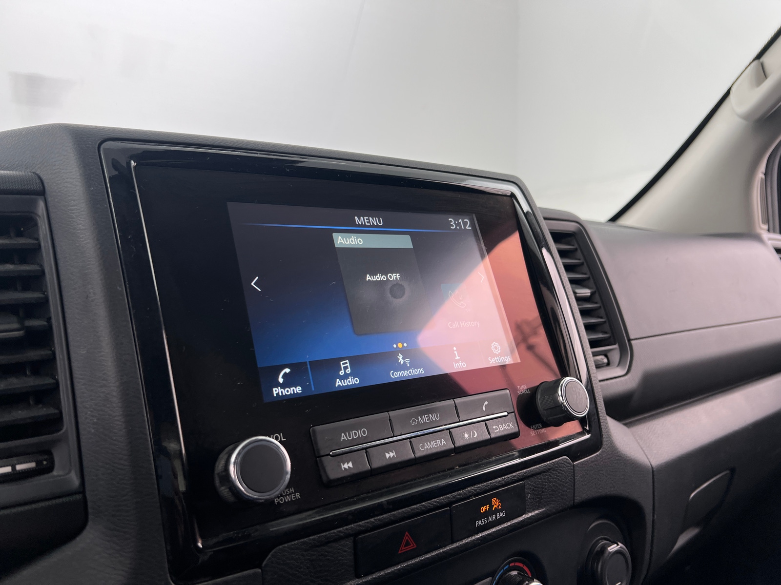 Thumbnail: 2022 Nissan Frontier - 4