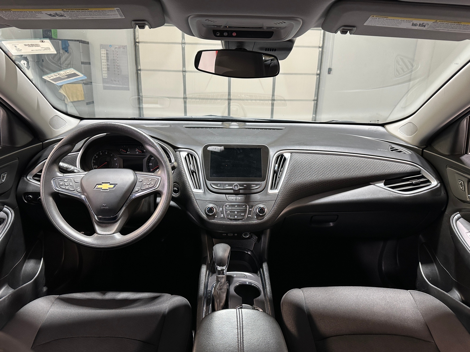 Thumbnail: 2023 Chevrolet Malibu - 3