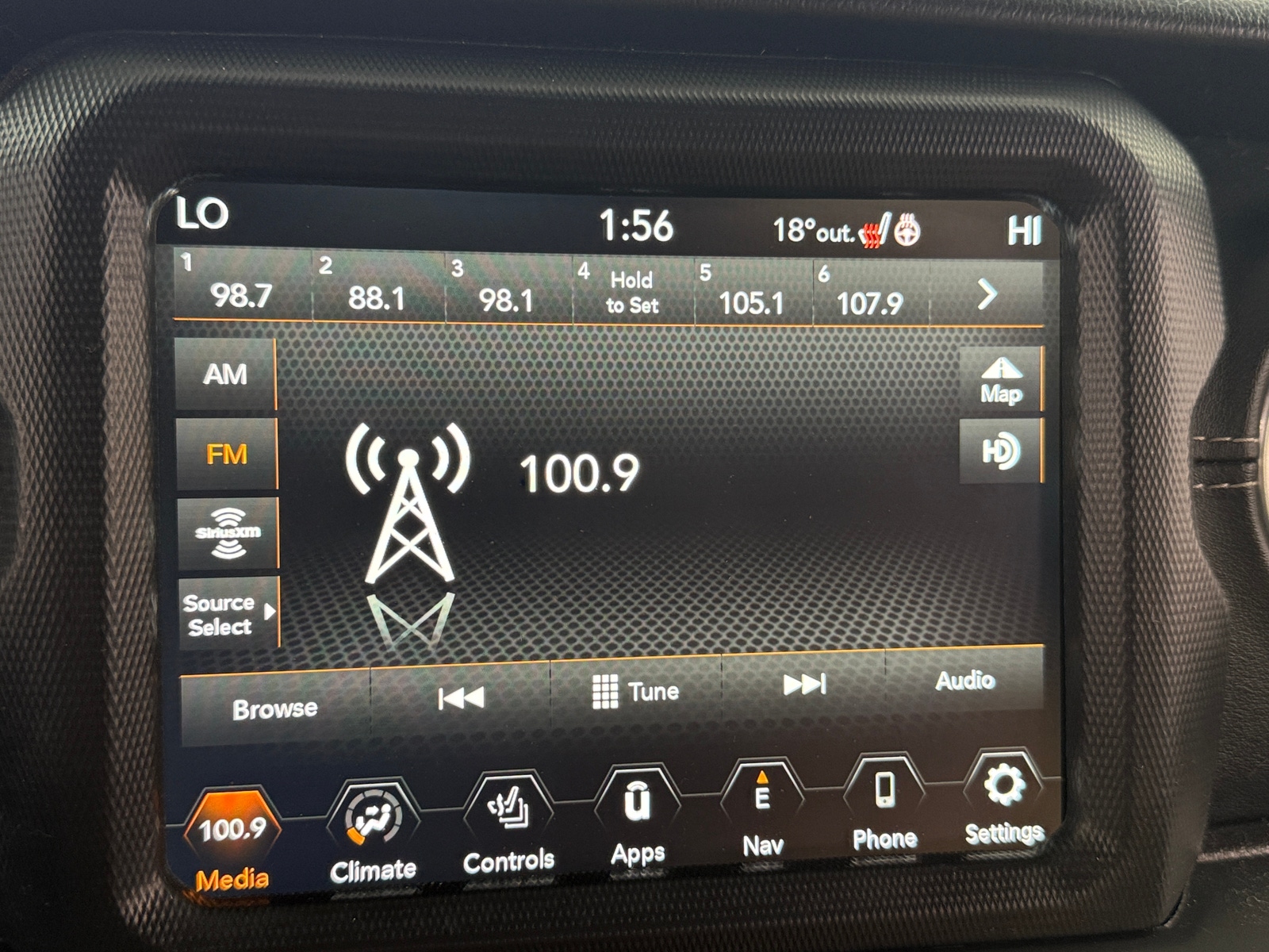 Thumbnail: 2018 Jeep Wrangler - 3