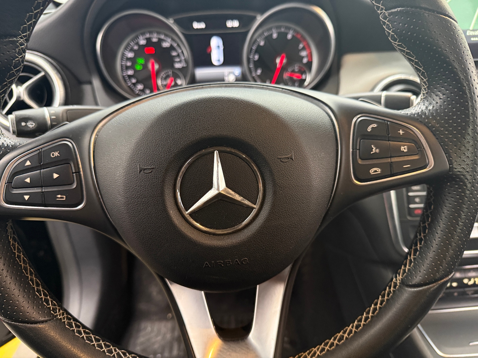 Thumbnail: 2017 Mercedes-Benz CLA - 3