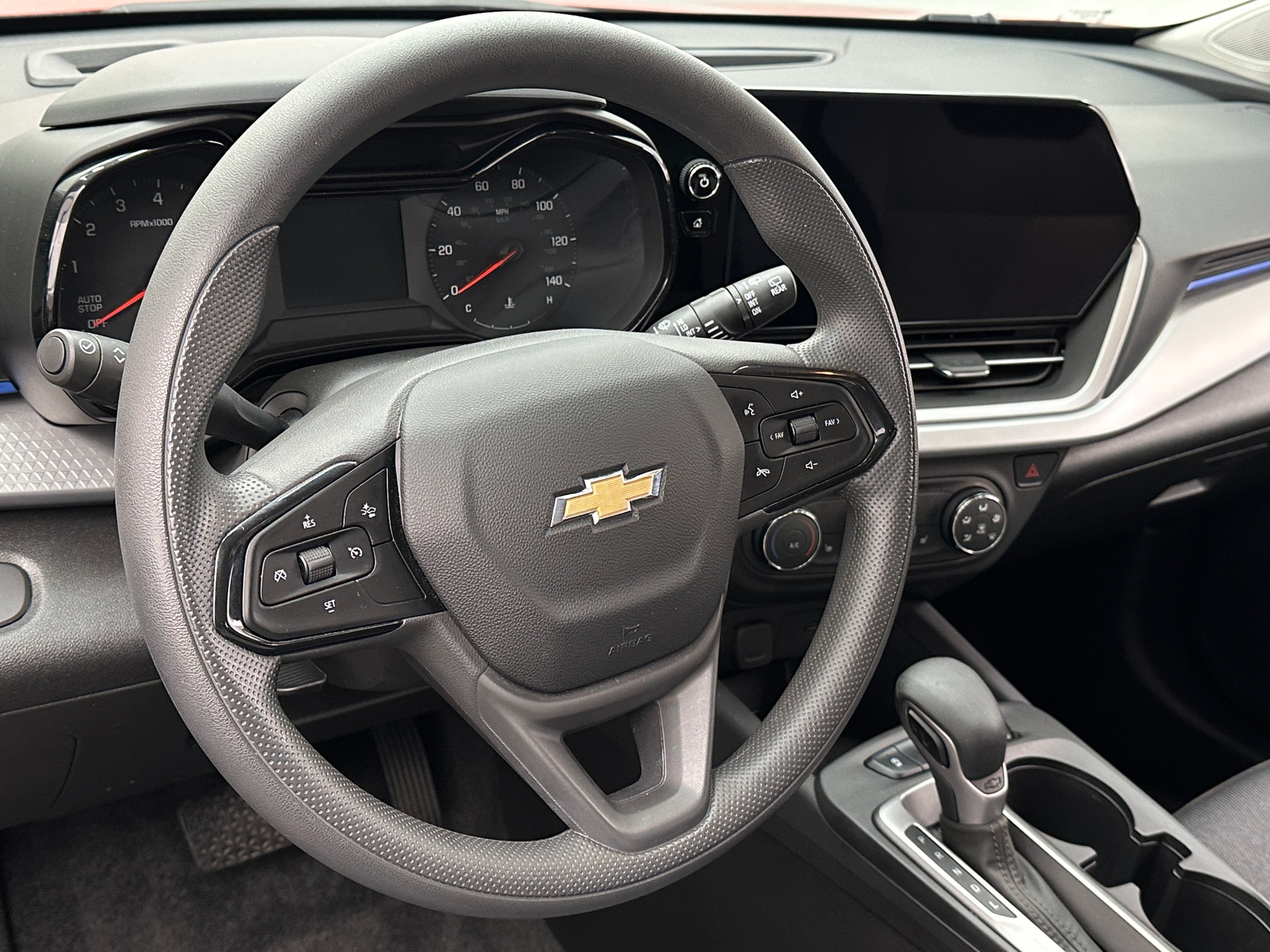 Thumbnail: 2024 Chevrolet Trax - 5