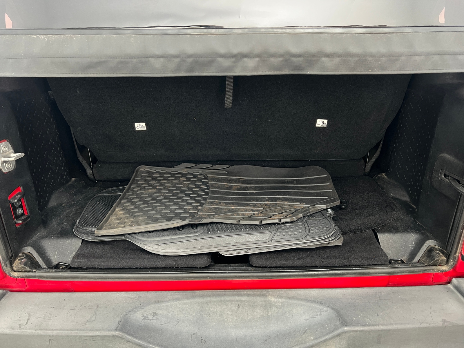 Thumbnail: 2013 Jeep Wrangler - 6