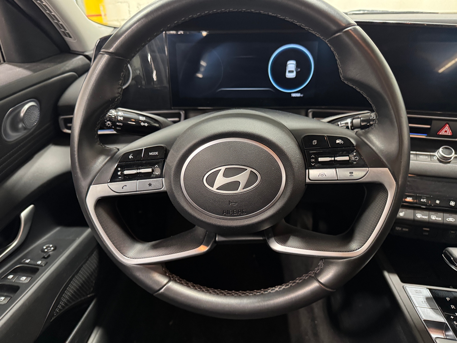 Thumbnail: 2024 Hyundai Elantra - 5