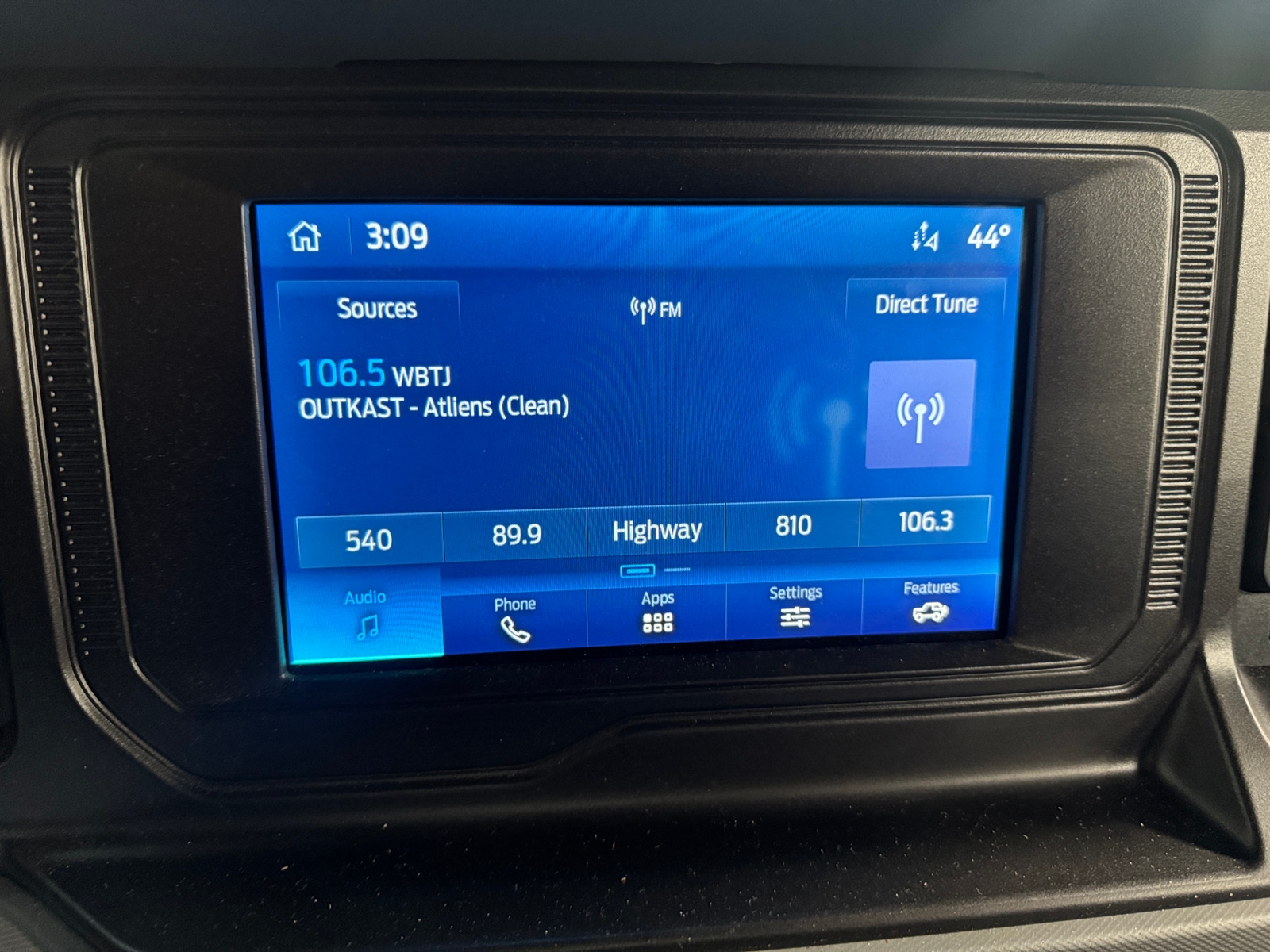 Thumbnail: 2022 Ford Bronco - 4