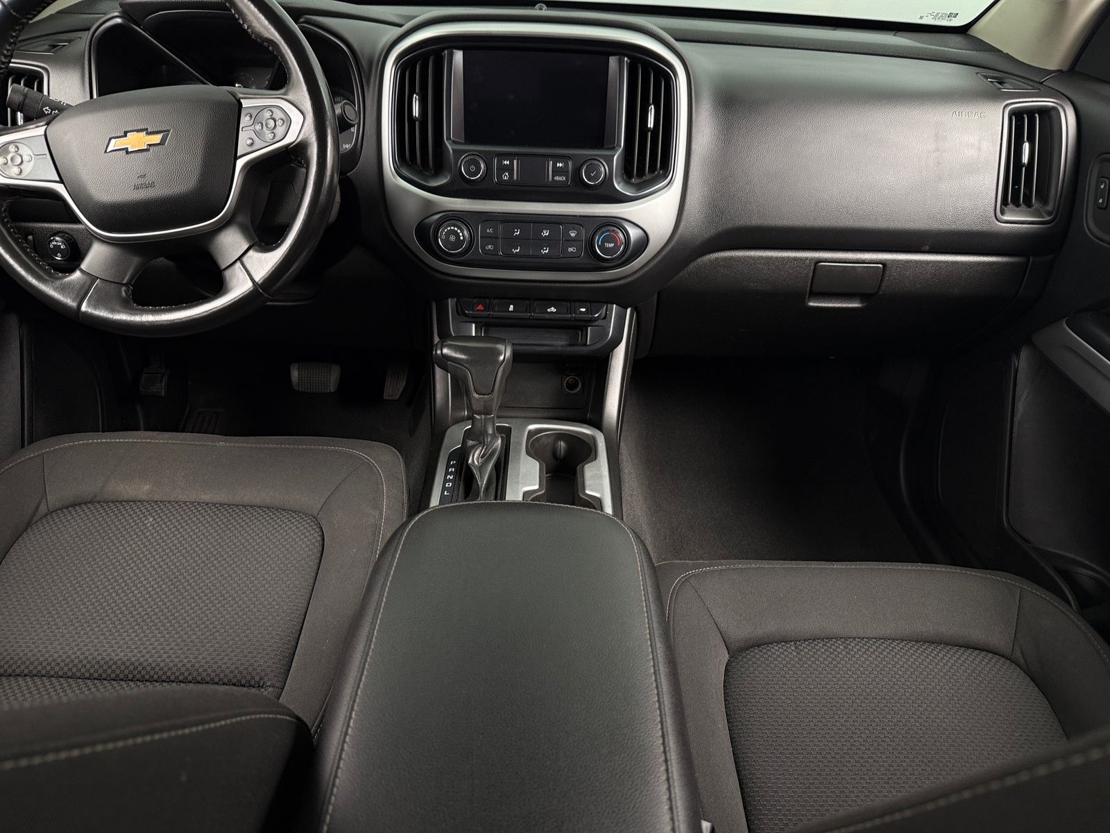 Thumbnail: 2019 Chevrolet Colorado - 3