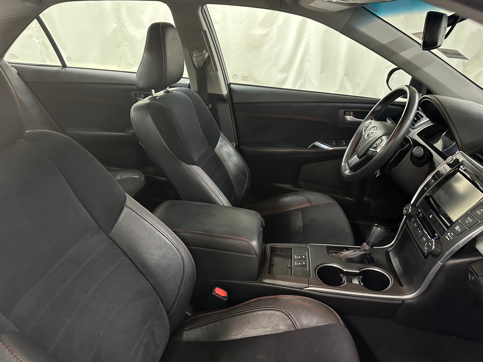 Thumbnail: 2015 Toyota Camry - 2