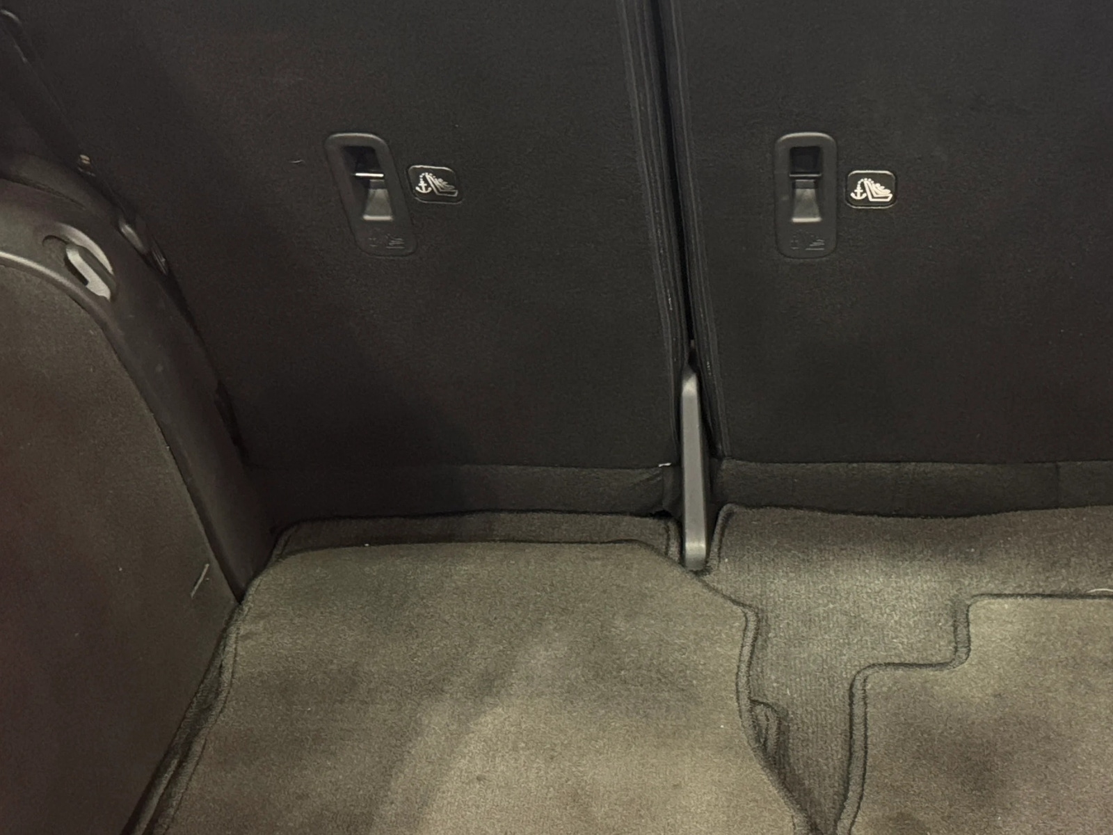 Thumbnail: 2024 Nissan Kicks - 7