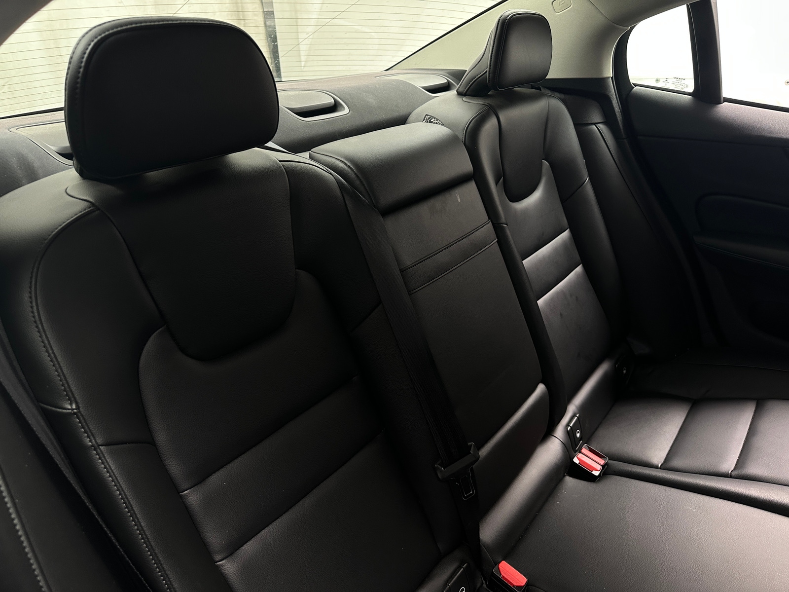 Thumbnail: 2020 Volvo S60 - 5